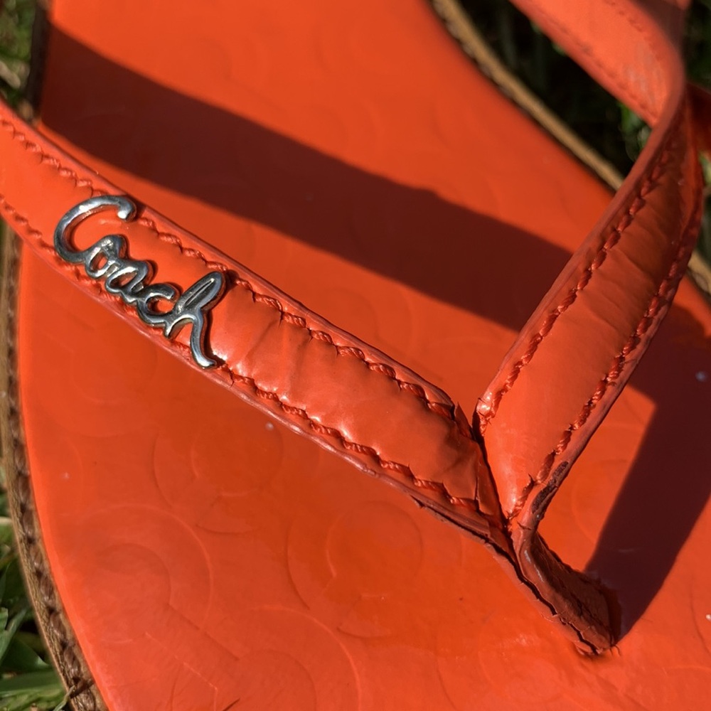 Coach sandals/flips EUC - Picture 2 of 10